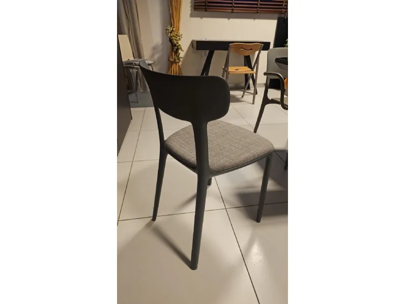 Sedia senza braccioli Canova di Infiniti a prezzo Outlet