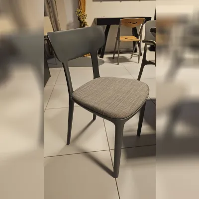 Sedia senza braccioli Canova di Infiniti a prezzo Outlet