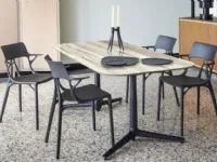 Sedia modello A.i. con braccioli di Kartell 