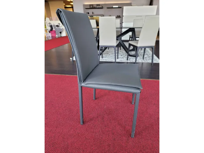 Sedia da soggiorno Boys di Ozzio SCONTATA 63%