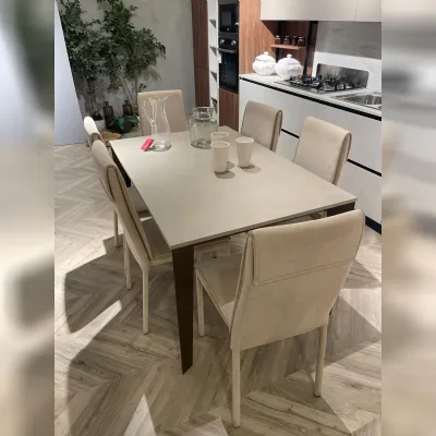 Sedia con schienale alto Cv 643 sedia kilt brera home di Collezione esclusiva a prezzo scontato