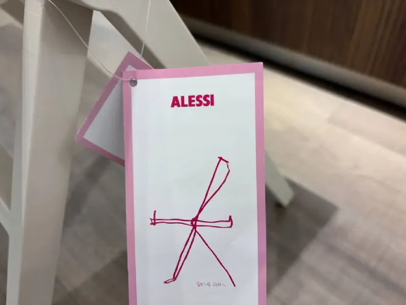 Sedia modello Piana a marchio Alessi scontata del 24%