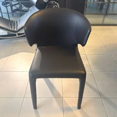 Sedia da soggiorno Hola 367 Cassina a prezzo Outlet 