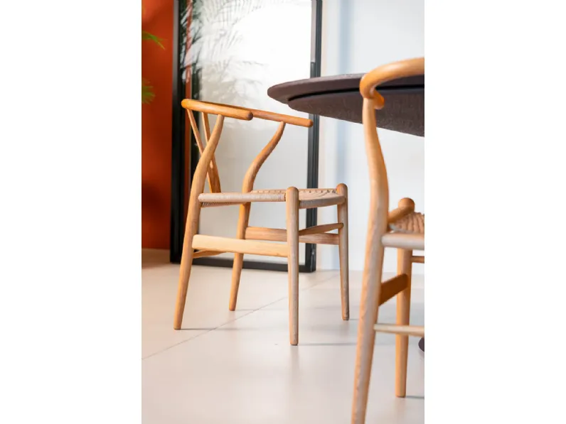 Sedia Ch24 di Carl hansen & son in OFFERTA OUTLET -45%