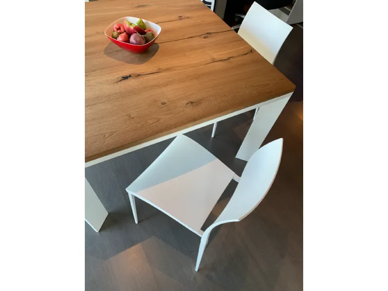 Sedia Sand da cucina realizzata in metallo scontata del 26%