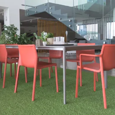 Sedia fissa Lp indoor outdoor di Kristalia a prezzo scontato