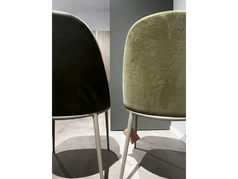 Sedia modello Lea a marchio Midj scontata del 50%
