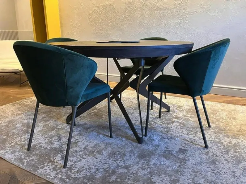 Sedia modello Andre' a marchio Ozzio scontata del 40%