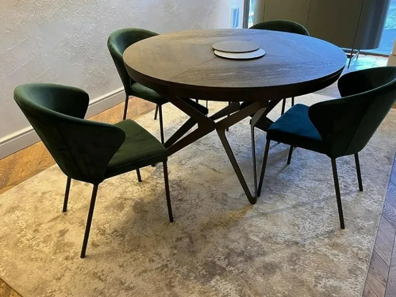 Sedia modello Andre' a marchio Ozzio scontata del 40%