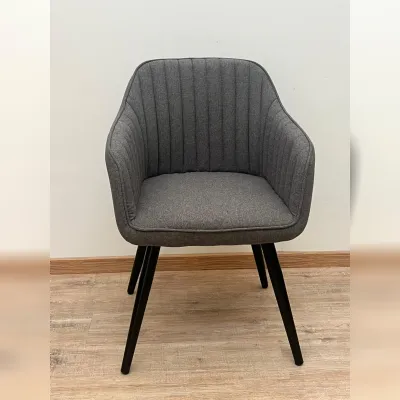Sedia modello 4 sedie anastasia  a marchio Collezione esclusiva scontata del 25%