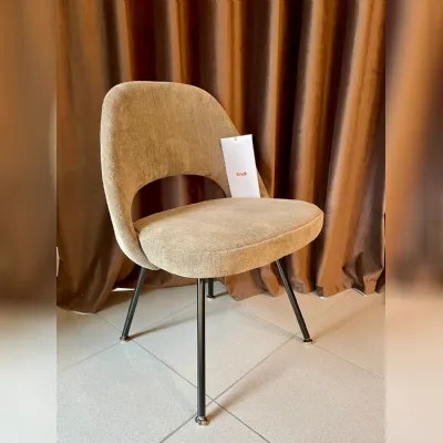 Sedia fissa Knoll conference chair  di Knoll a prezzo Outlet