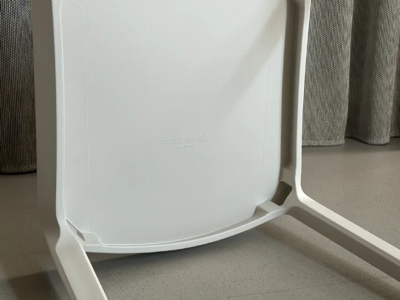 Sedia impilabile modello Skin a prezzo riservato 