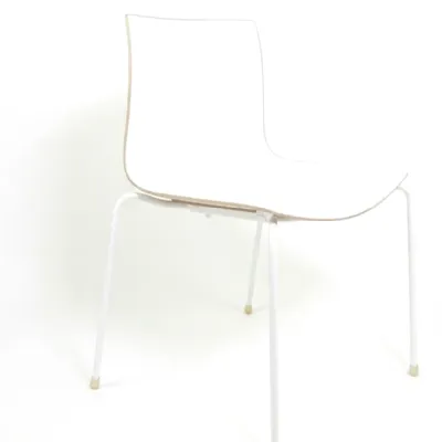 Sedia Collezione esclusiva Catifa 43 a PREZZO OUTLET