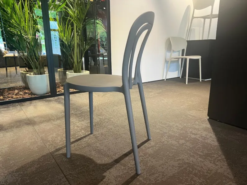 Sedia modello Caffe di Connubia: contatta il venditore per scoprire il prezzo 