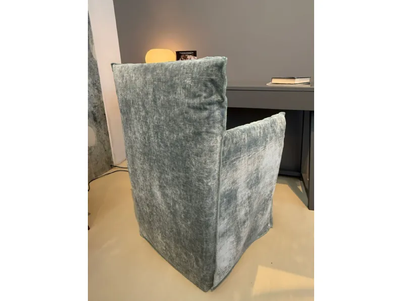 Sedia in tessuto con braccioli Gervasoni sedia con braccioli ghost 25 in Offerta Outlet