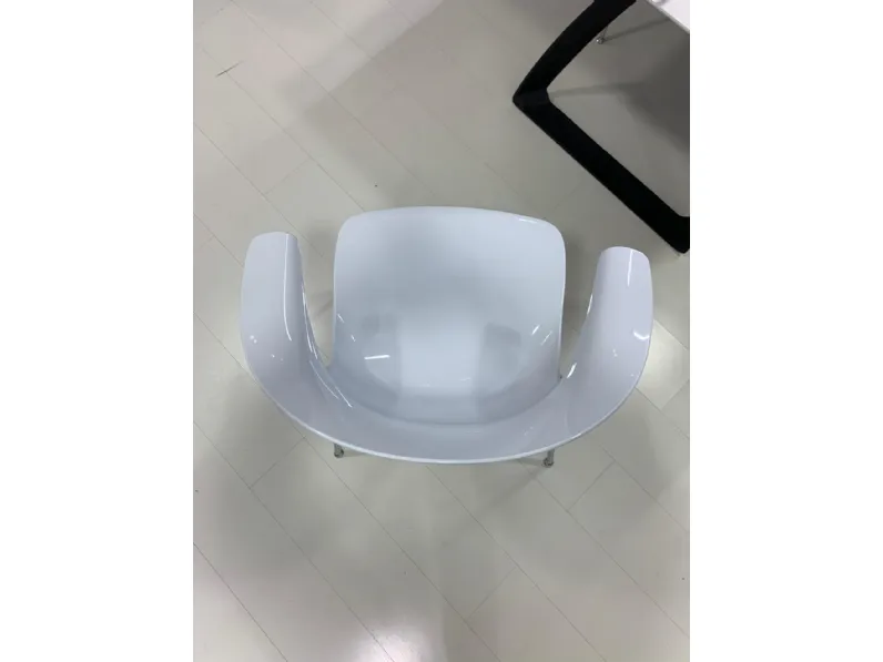 Sedia di Infiniti modello Loop da soggiorno in offerta -50%