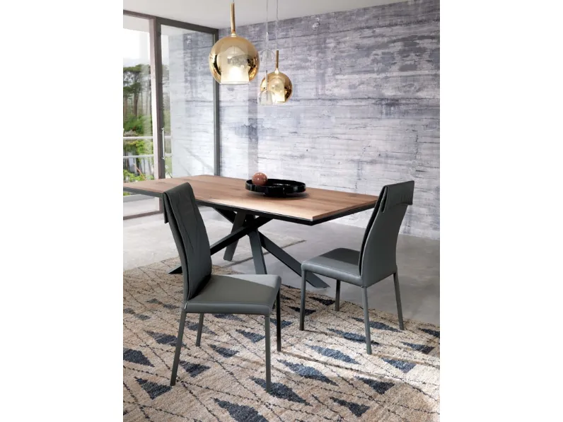 Sedia da soggiorno Luxy Ozzio in Offerta Outlet 