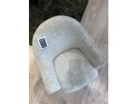 Sedia in tessuto con braccioli Cassidy warm in offerta
