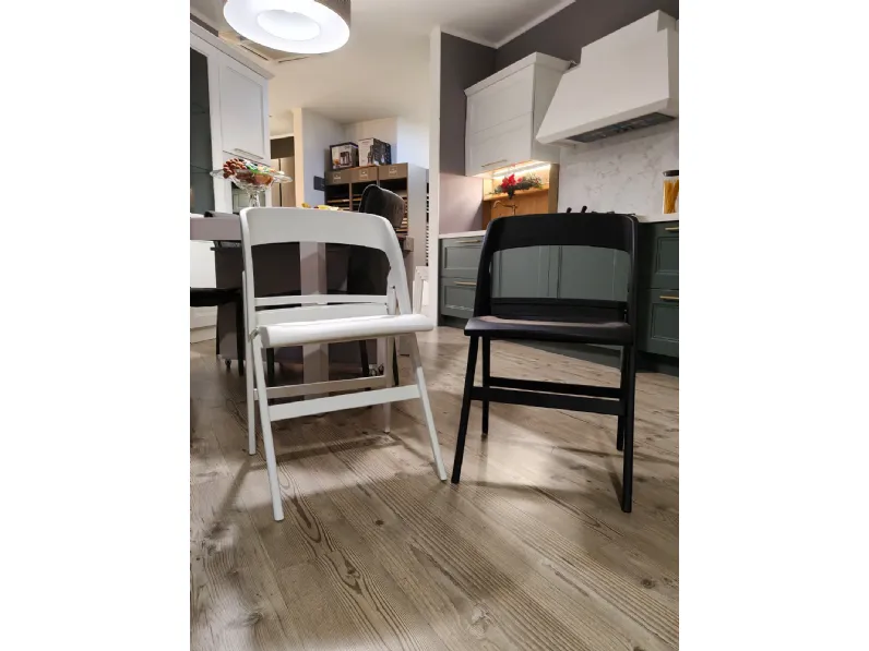 Sedia in plastica modello Clik clak cb2315 di Connubia 