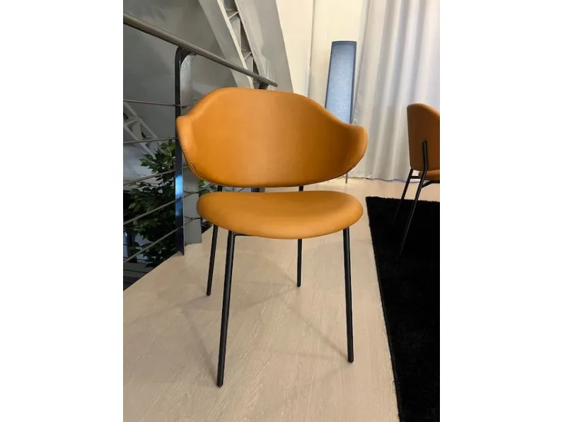 Sedia modello Holly di Calligaris: richiedi il prezzo 