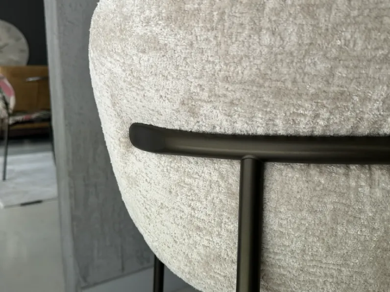 Sedia da soggiorno realizzata in tessuto Oleandro di Calligaris 