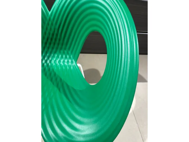 Sedia fissa Ripple di Moroso a prezzo scontato