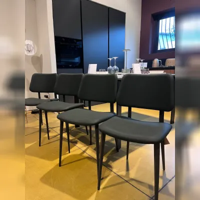Sedia joe midj da cucina realizzata in metallo scontata del 41%