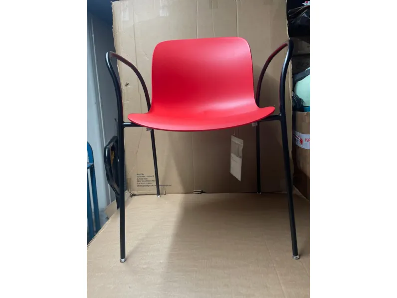 Sedia fissa Sedia troy impilabile  magis di Magis a prezzo Outlet