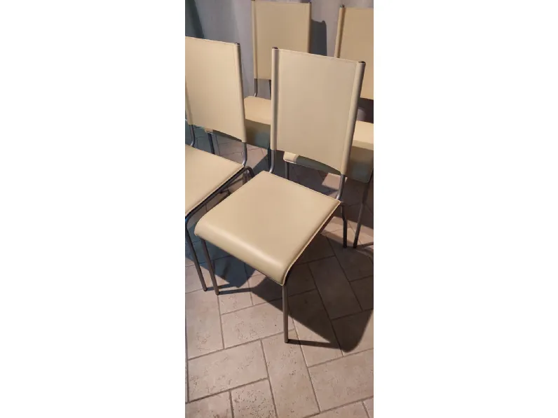 Sedia di Ponti terenghi modello Sedie cuoio da soggiorno in offerta -72%