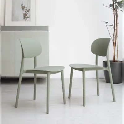 Sedia in plastica modello Salamanca di Target point 