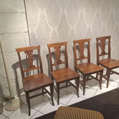 Sedia modello N. 4 sedie prestige lira in legno di noce a marchio Prestige scontata del 50%