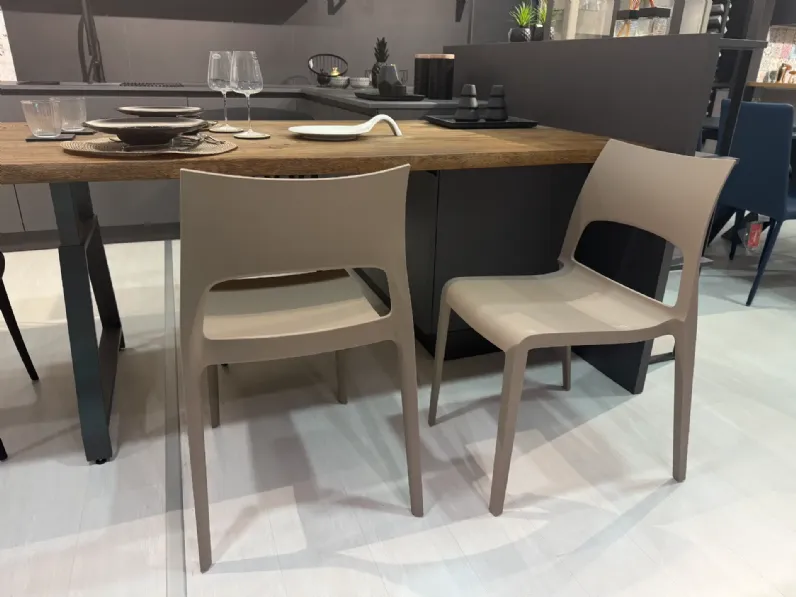 Sedia in plastica impilabile Set 4 sedie idole in offerta