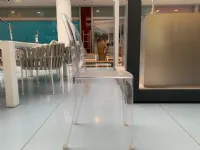 Sedia modello Victoria ghost senza braccioli di Kartell 
