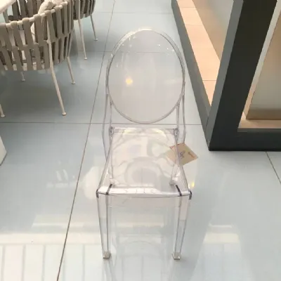 Sedia modello Victoria ghost senza braccioli di Kartell 