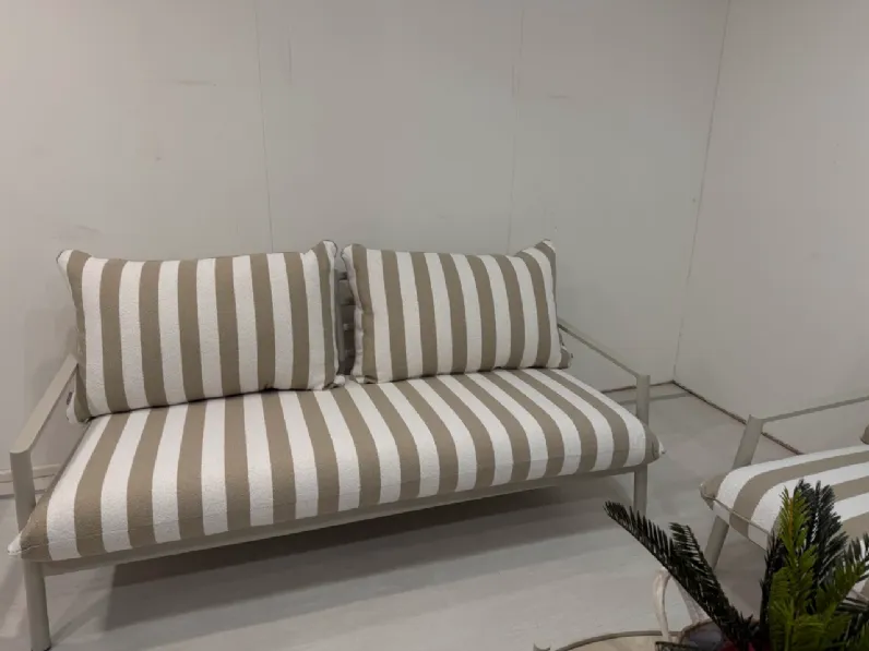 Set per l'esterno Finn a marchio Talenti a prezzo ribassato
