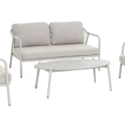 Set da giardino modello Miravet Bizzotto SCONTATO
