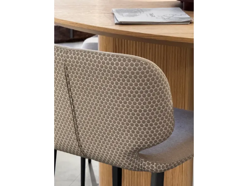Sgabello Wrap Midj con 4 gambe scontati