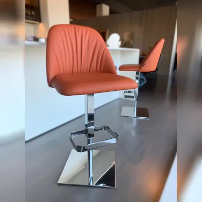 Sgabello Luxe Sediasolo con base centrale scontati