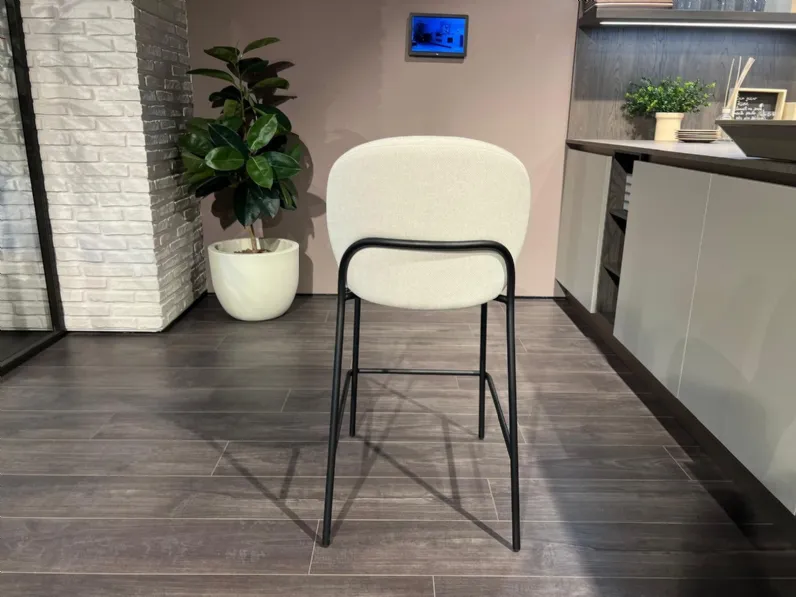Sgabello Cozy mid Connubia a prezzo scontato 