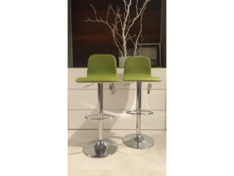Sgabello con base centrale Coppia sgabelli ciao sg Natisa a prezzi outlet