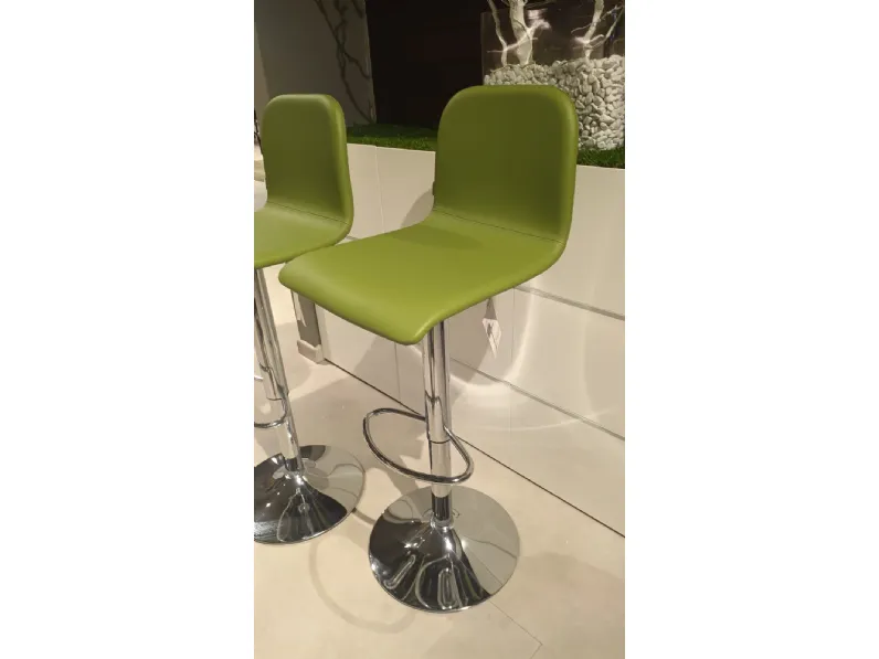 Sgabello con base centrale Coppia sgabelli ciao sg Natisa a prezzi outlet