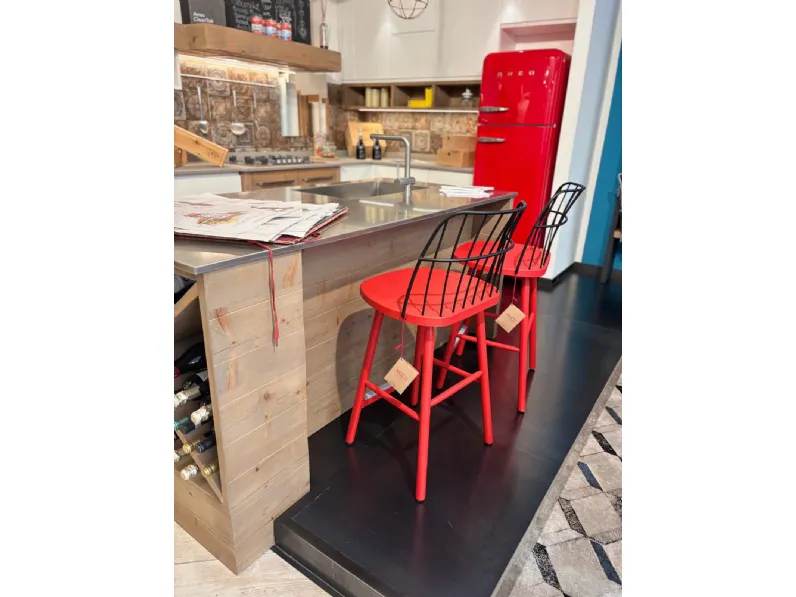 Sgabello da cucina Sgabello strike by Midj in Offerta Outlet