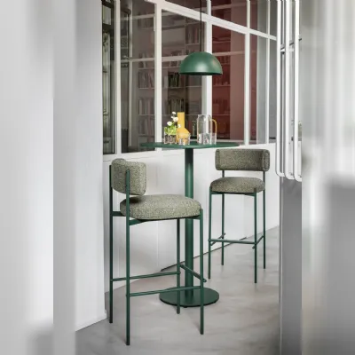 Sgabello Amelia Artigianale con 4 gambe convenienti