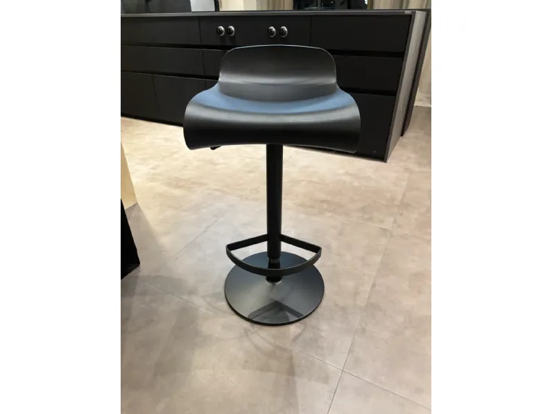 Sgabello con base centrale Sgabello kristalia bcn Kristalia a prezzi outlet