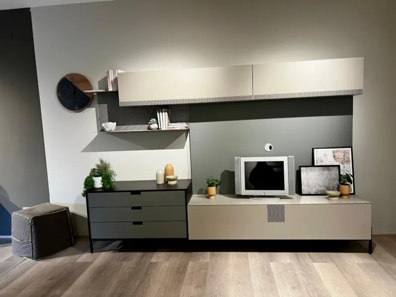 Soggiorno completo Living modello time tomasella di Tomasella in stile moderno a prezzi outlet