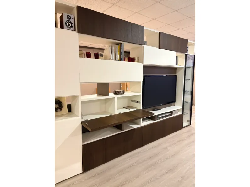 Composizione per il soggiorno modello Modo di Sangiacomo in Offerta Outlet