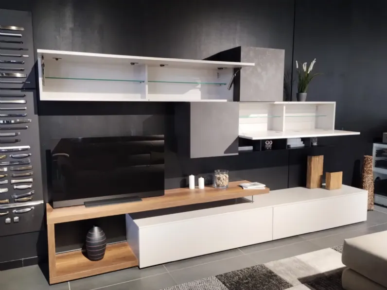 Soggiorno completo Atlante di Tomasella in stile design a prezzi outlet approfittane ora!