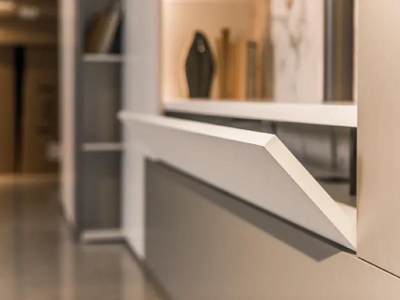 Soggiorno completo Composizione roomy e core con modulo tv di Caccaro in stile moderno a prezzi outlet