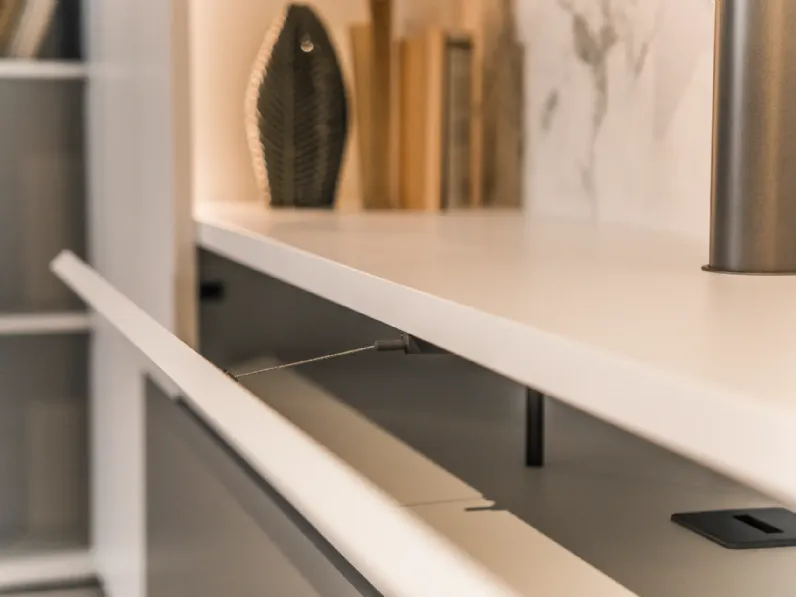 Soggiorno completo Composizione roomy e core con modulo tv di Caccaro in stile moderno a prezzi outlet