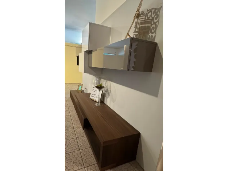 Soggiorno completo Linea lampo di Sangiacomo in stile moderno in offerta